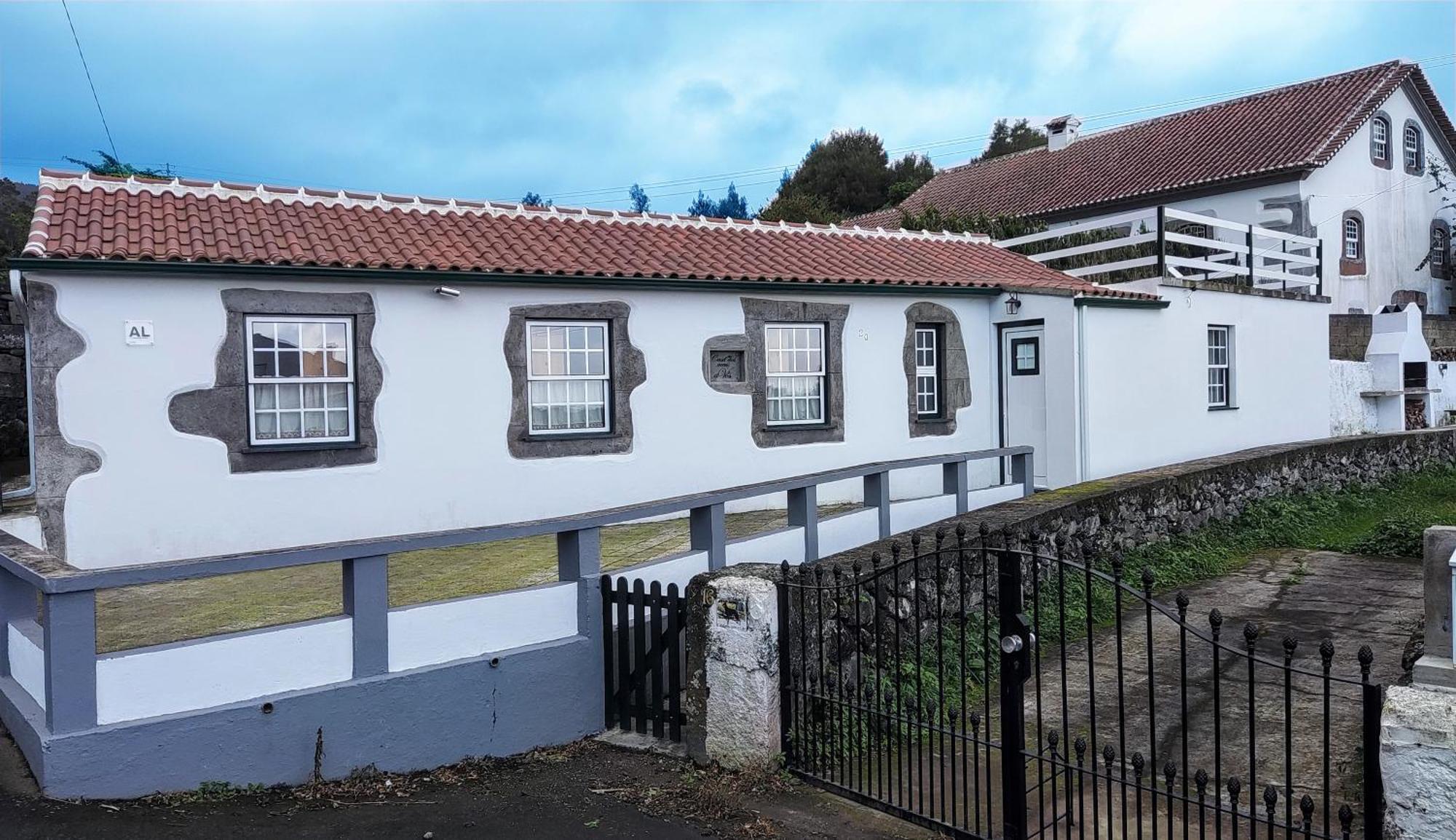 Casa Dos Meus Avos Al Vila Biscoitos  Exterior foto